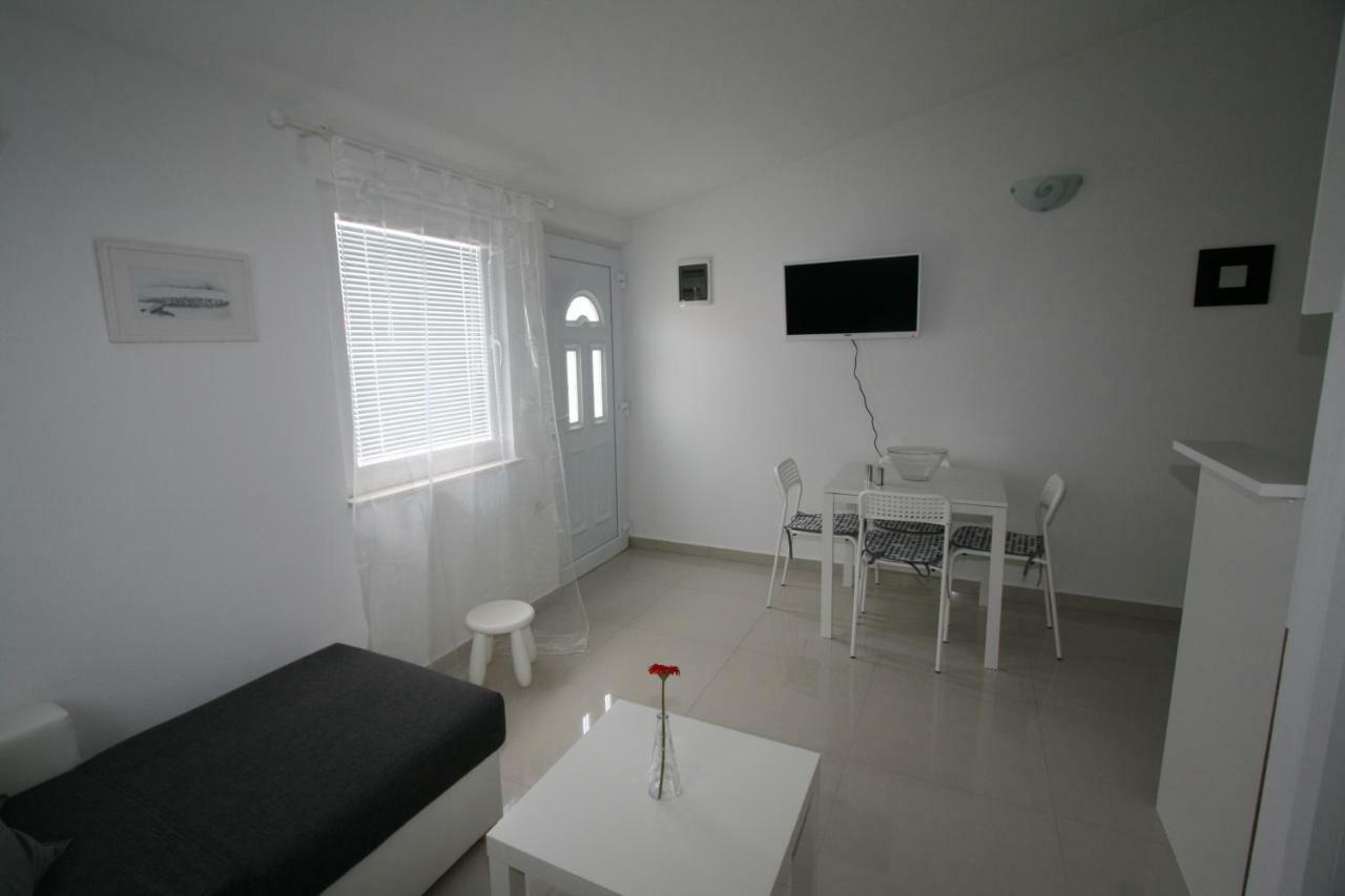 Apartmani Popovic Nin Exterior foto