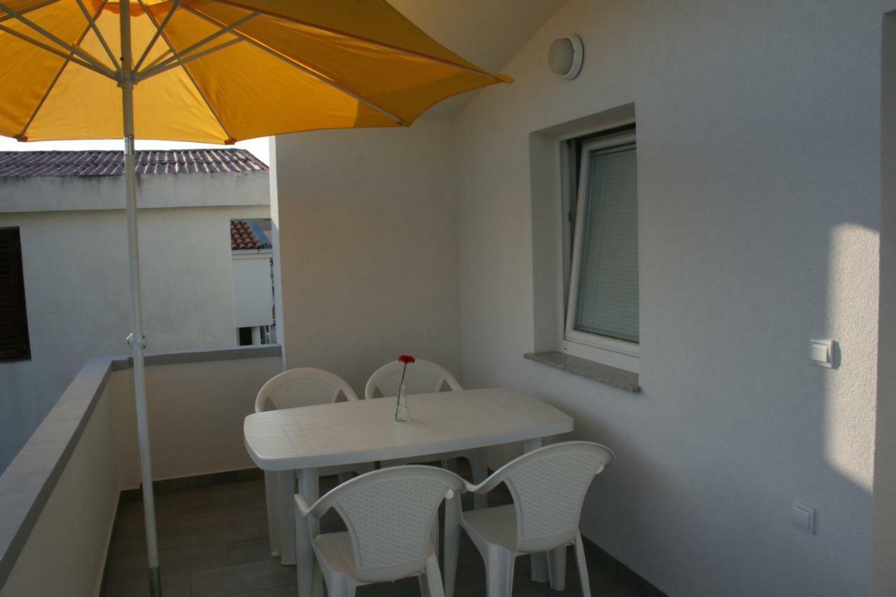 Apartmani Popovic Nin Exterior foto